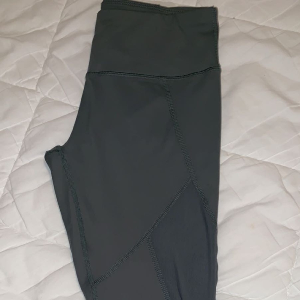 (green) active life leggings new without tags